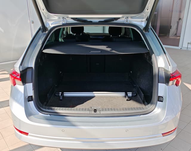 Škoda Octavia Combi 2.0 TDI Style DSG 29/29