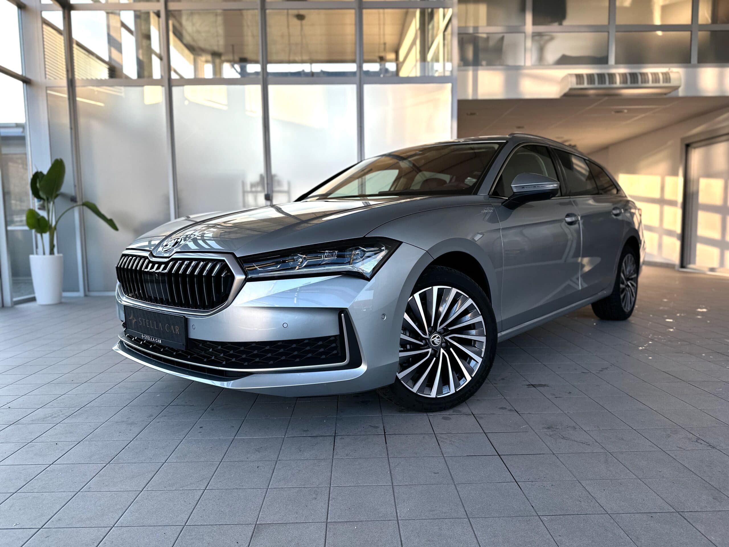 Škoda Superb Combi Laurint &amp; Klement 2.0 TDI 142KW 4×4