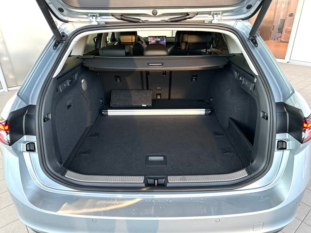 Škoda Superb Combi Laurint &amp; Klement 2.0 TDI 142KW 4×4 26/26