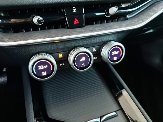 Škoda Superb Combi Laurint &amp; Klement 2.0 TDI 142KW 4×4 21/26
